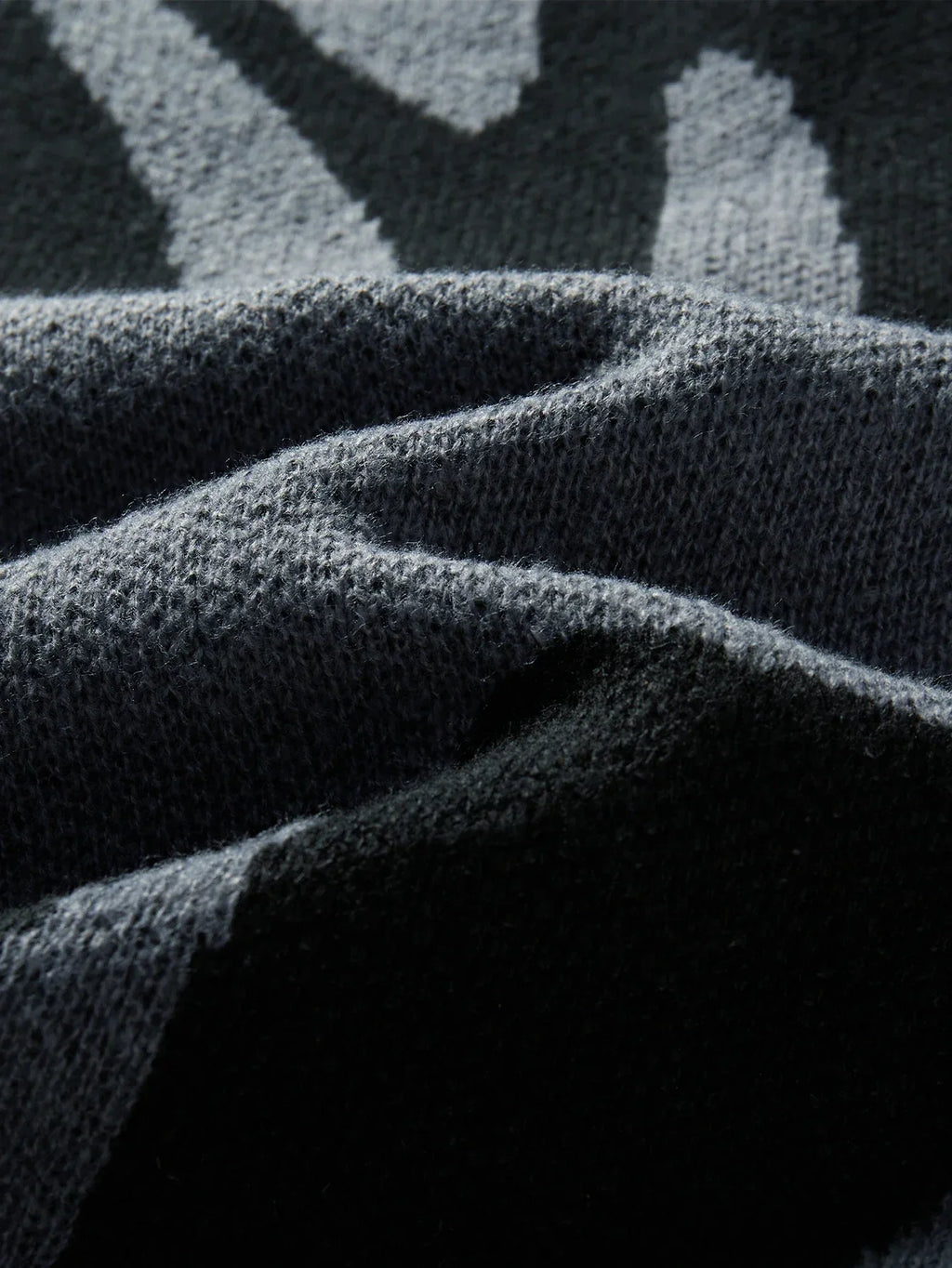 Fashionable Men's Sweater