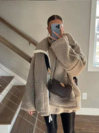 Theresa | Oversize'owa kurtka pluszowa ze stójką
